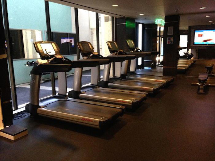 W-Hotel-Westwood-Los-Angeles-40