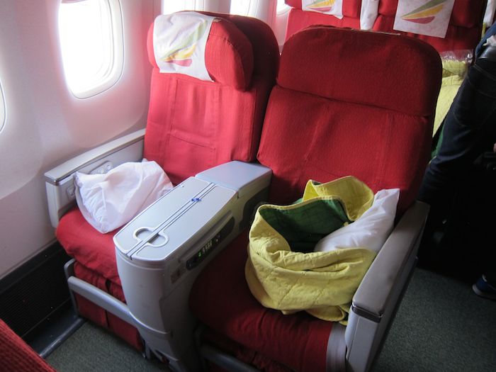 Ethiopian-Business-Class-767-05