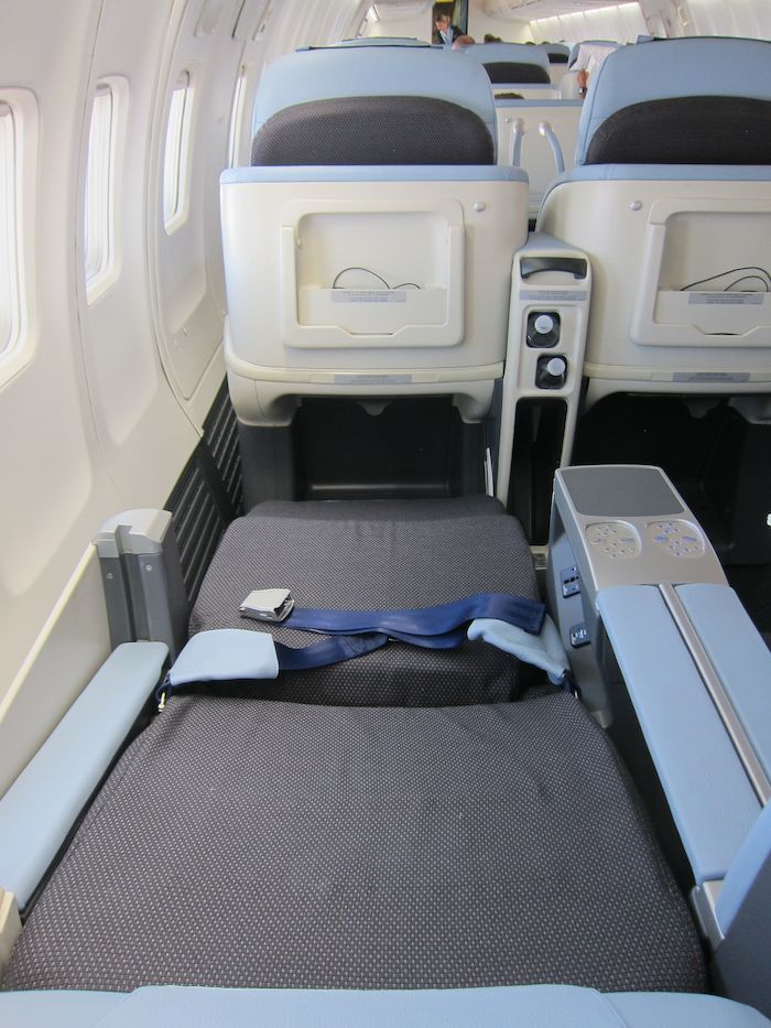 La-Compagnie-Business-Class-757-07