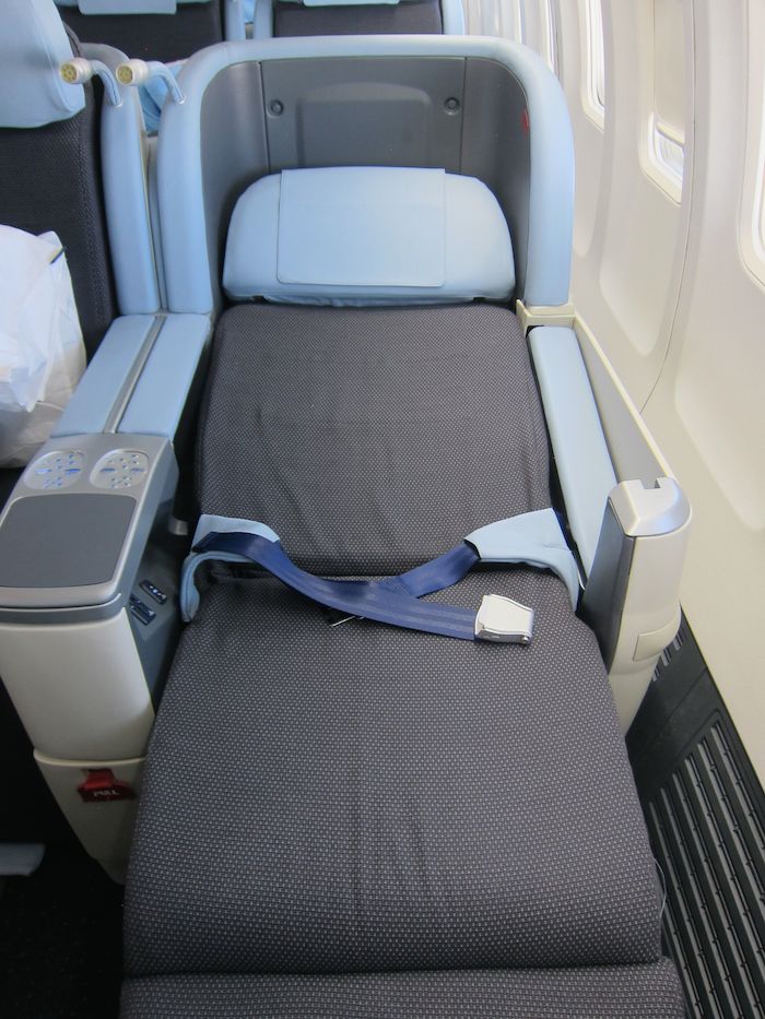 La-Compagnie-Business-Class-757-08