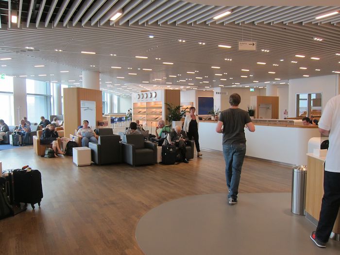 Lufthansa-Business-Lounge-Frankfurt-03