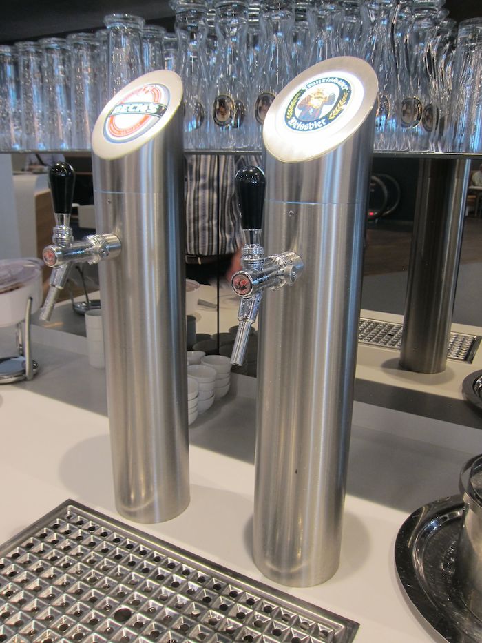 Lufthansa-Business-Lounge-Frankfurt-22