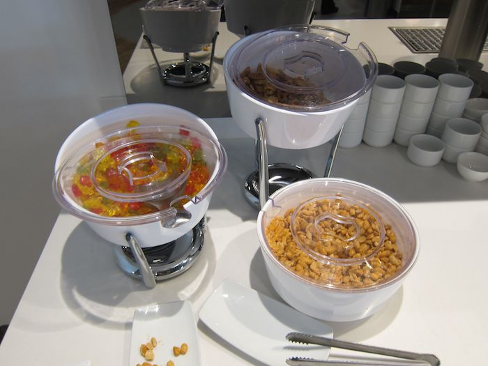 Lufthansa-Business-Lounge-Frankfurt-23