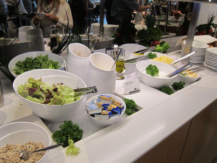 Lufthansa-Business-Lounge-Frankfurt-24