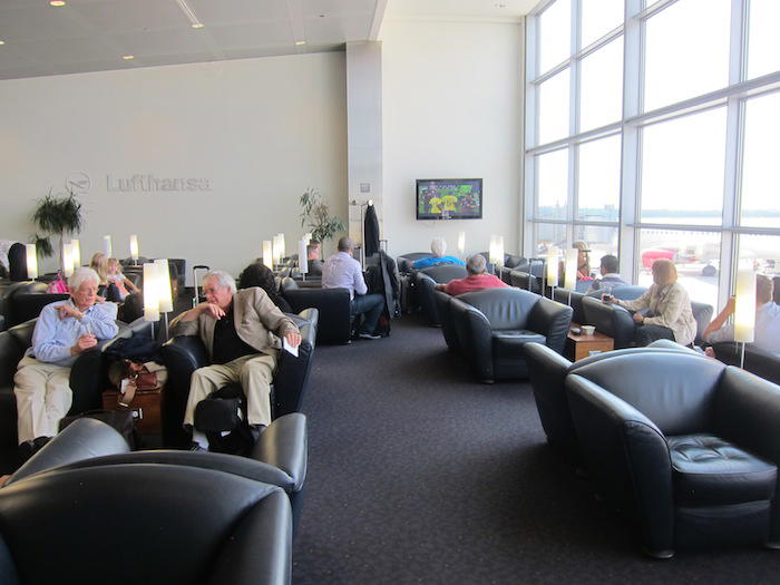 Lufthansa-First-Class-7