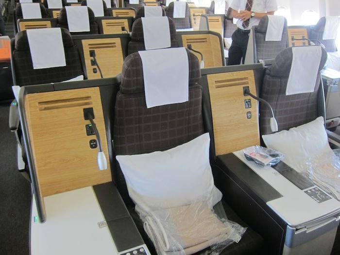 Swiss-Business-Class-A330-02