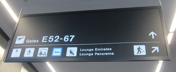 Swiss-Panorama-Lounge-Zurich-Airport-08
