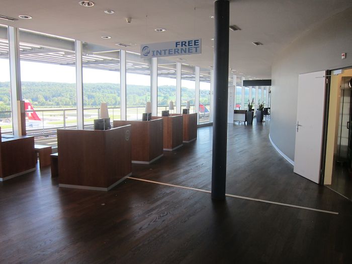 Swiss-Panorama-Lounge-Zurich-Airport-13