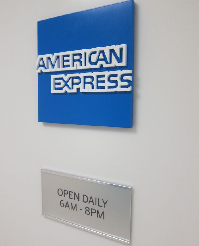 AmEx-Centurion-Lounge-LGA-Airport-05