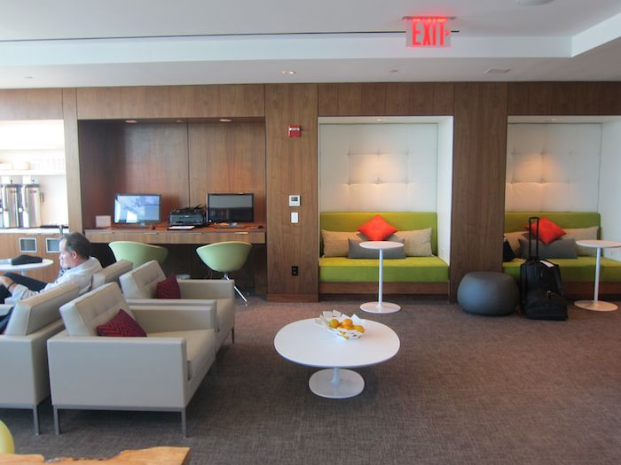 AmEx-Centurion-Lounge-LGA-Airport-11