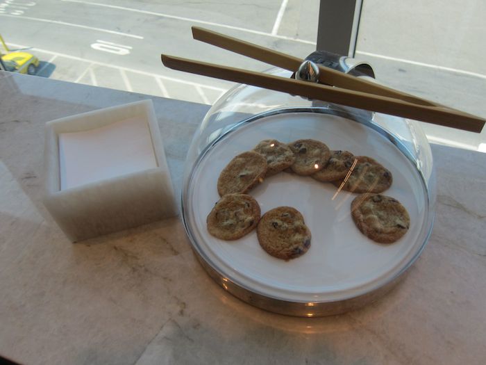 AmEx-Centurion-Lounge-LGA-Airport-12