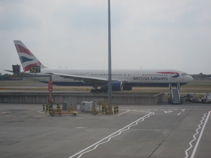 British-Airways-Club-Europe-A319-08