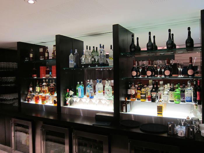 British-Airways-Concorde-Room-JFK-34