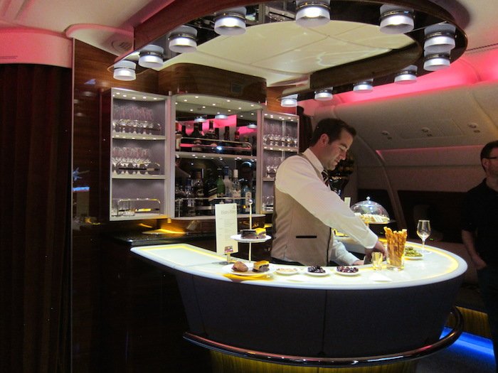Emirates-Bar