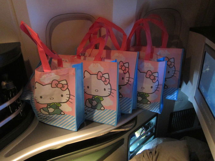 Hello-Kitty-Duty-Free