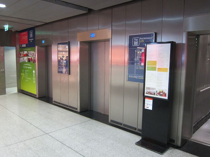 ICARE-Lounge-Paris-CDG-13