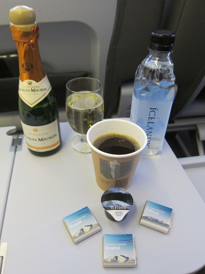 Icelandair-Business-Class-14