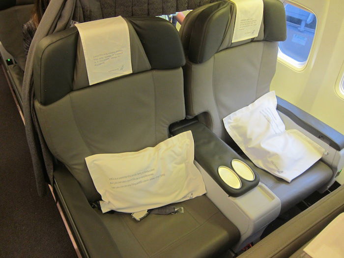 Icelandair-Business-Class-6