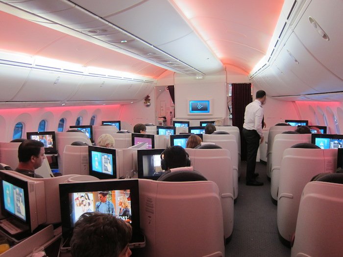 Qatar-Airways-787-1