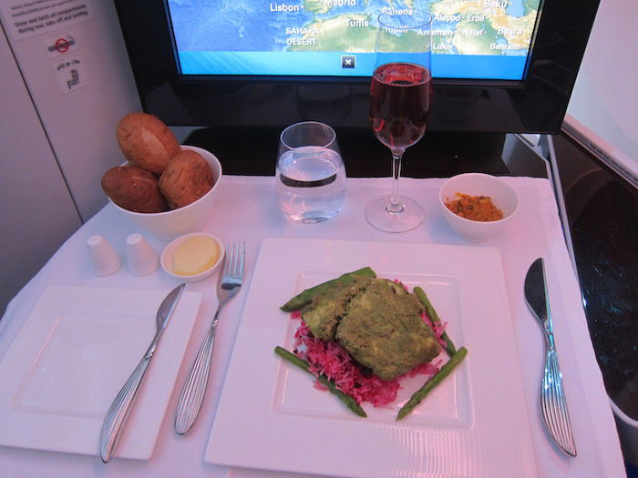 Qatar-Airways-787-Business-Class-14