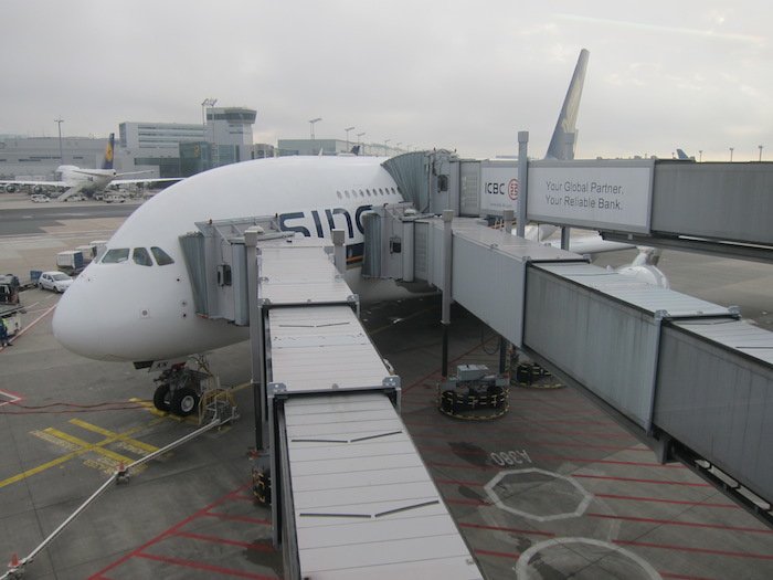 Singapore-Airlines-A380-Business-Class-1