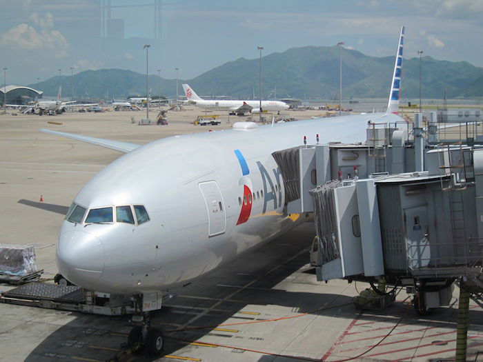 American-Business-Class-HKG-10