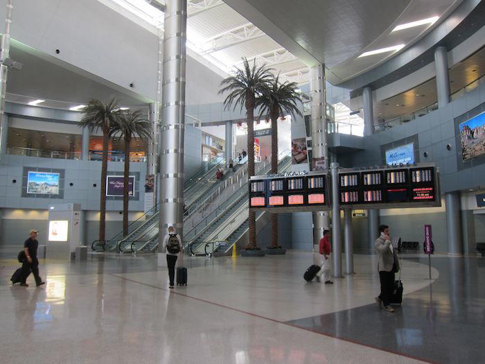 Amex-Centurion-Lounge-Las-Vegas-02