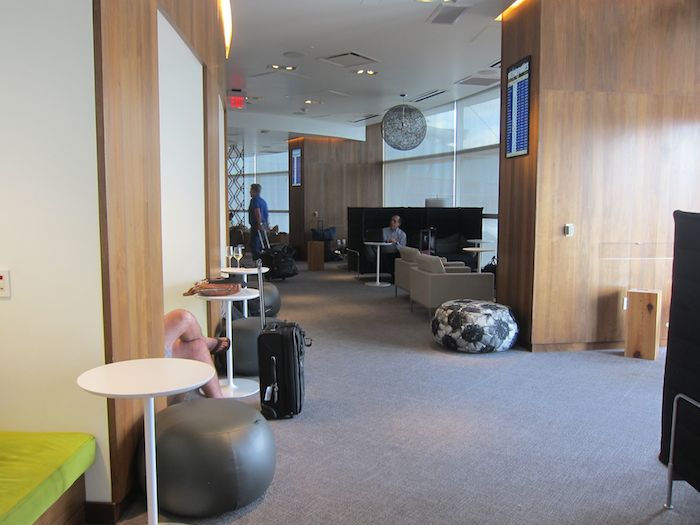 Amex-Centurion-Lounge-Las-Vegas-13