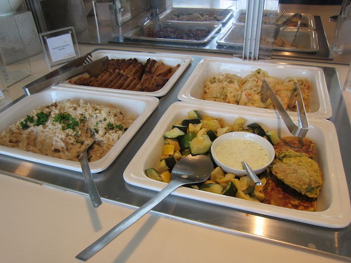 Lufthansa-Senator-Lounge-Washington-Dulles-25
