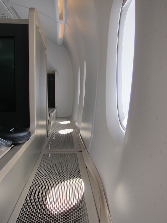 Asiana-A380-First-Class-017