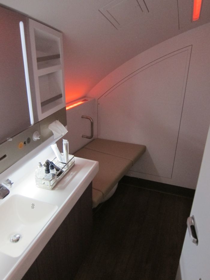 Asiana-A380-First-Class-091