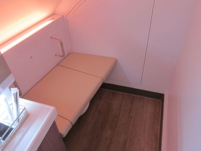 Asiana-A380-First-Class-092