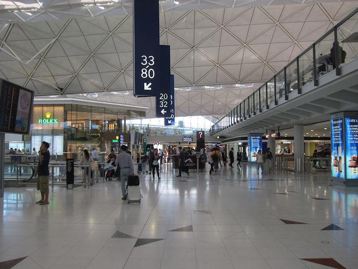 Cathay-Pacific-The-Bridge-Lounge-08