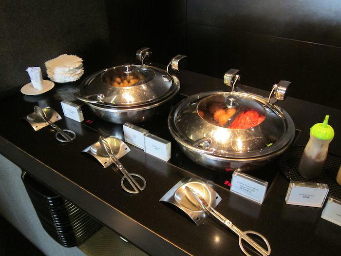 Cathay-Pacific-The-Bridge-Lounge-44