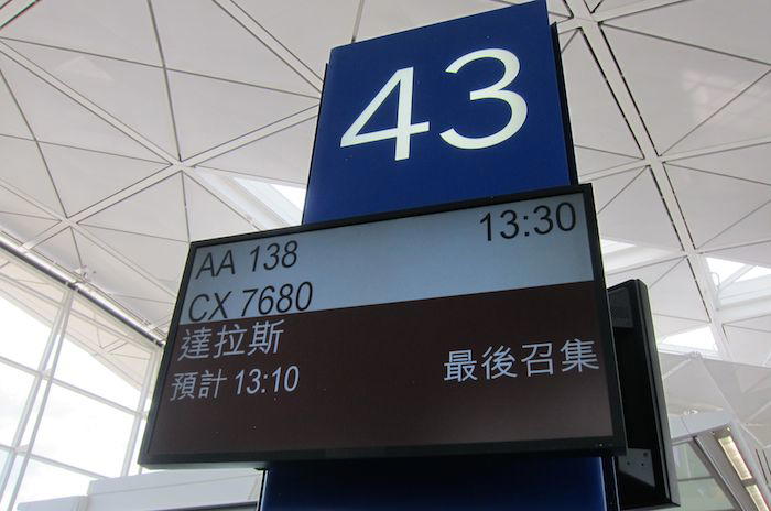 Cathay-Pacific-The-Wing-Lounge-31