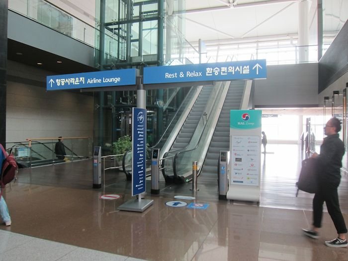 Korean-Air-Lounge-Incheon-10