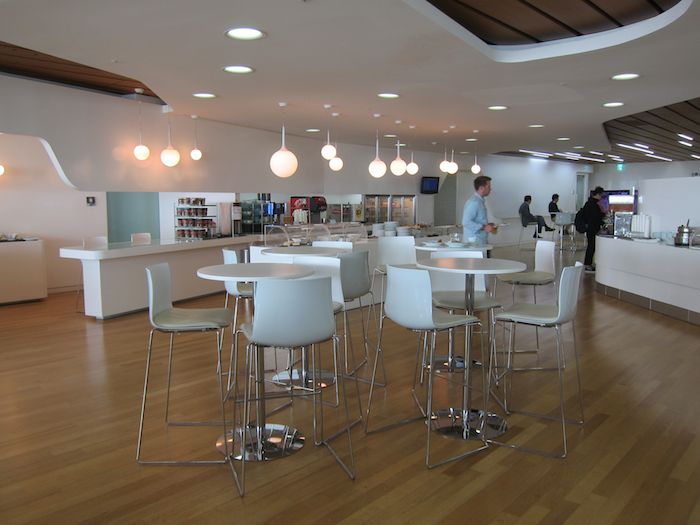 Korean-Air-Lounge-Incheon-13