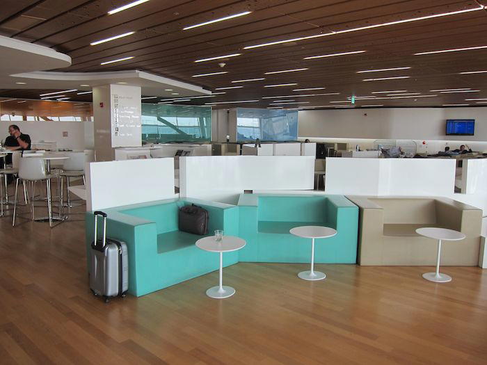 Korean-Air-Lounge-Incheon-16