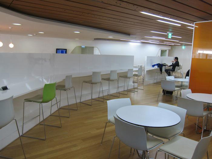 Korean-Air-Lounge-Incheon-19