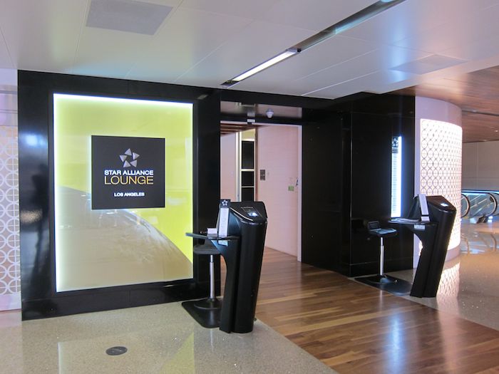 Star-Alliance-Lounge-LAX-01