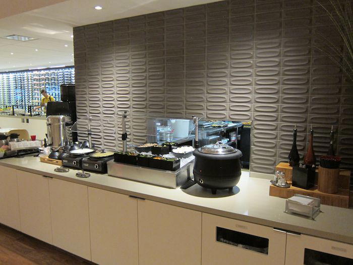 Star-Alliance-Lounge-LAX-14
