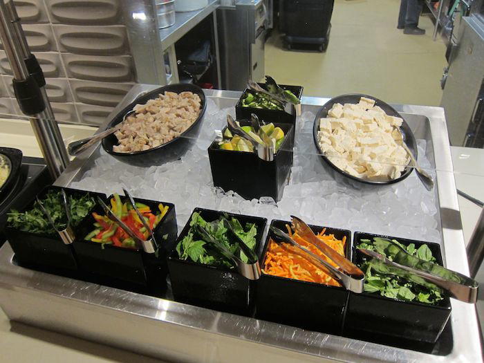 Star-Alliance-Lounge-LAX-15