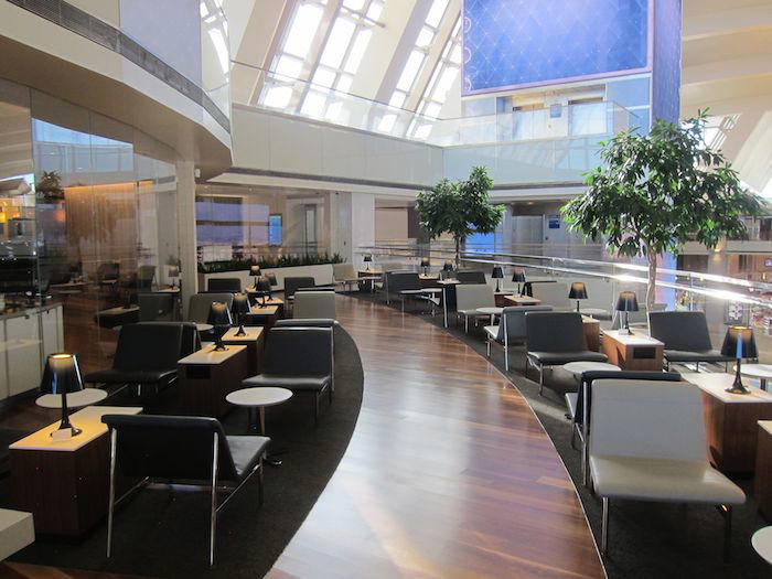 Star-Alliance-Lounge-LAX-29