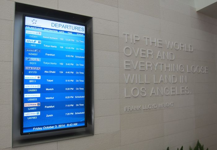 Star-Alliance-Lounge-LAX-32