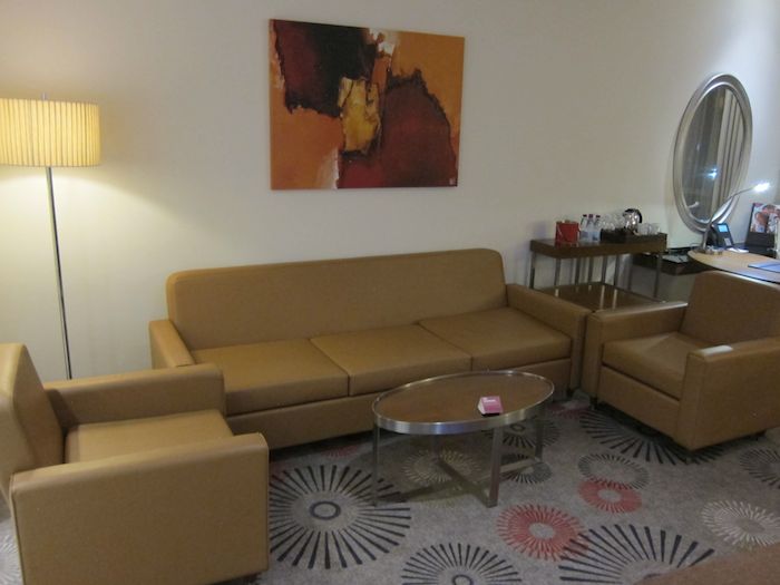Crowne-Plaza-Doha-11