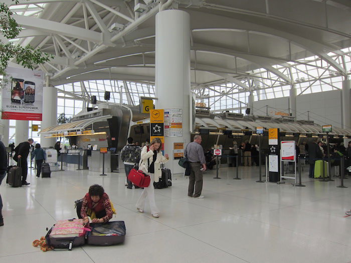 JFK-Check-In-Area