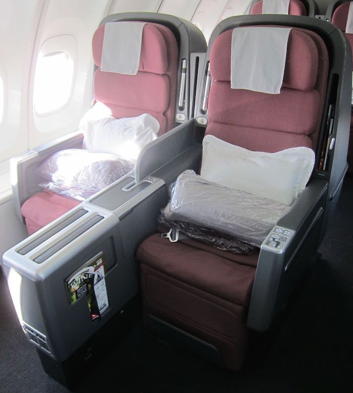 Qantas-Business-Class-747-05