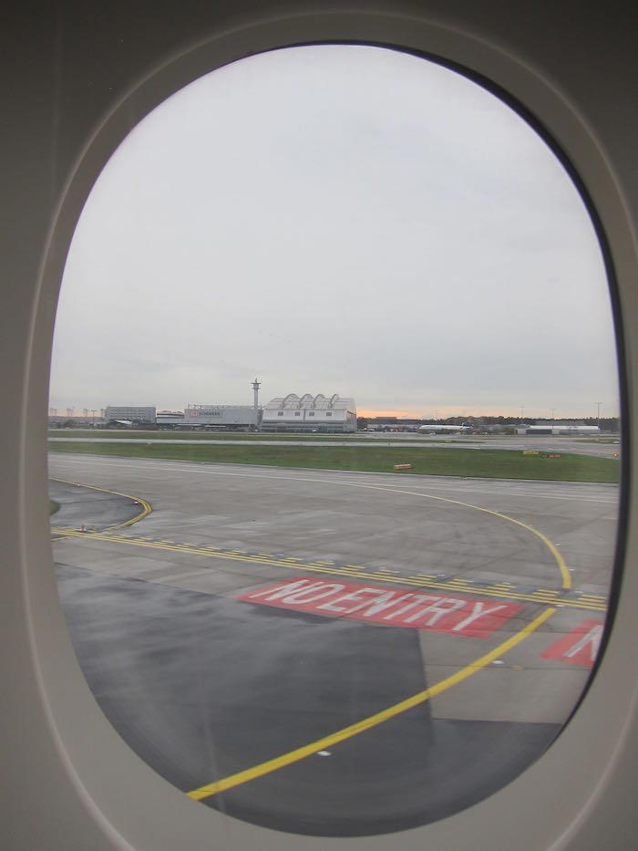 Singapore-A380-Suites-Class-76