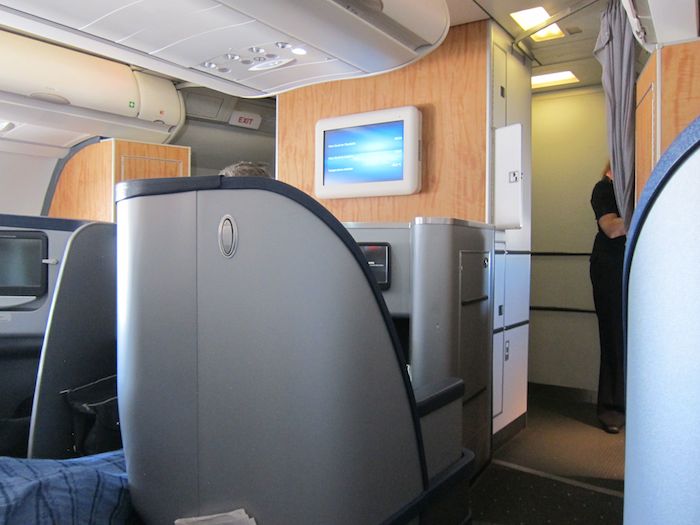 US-Airways-Business-Class-A330-38