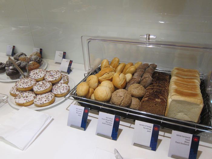 Air-Canada-Lounge-Frankfurt-15